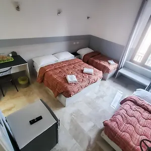 Emmy Otel