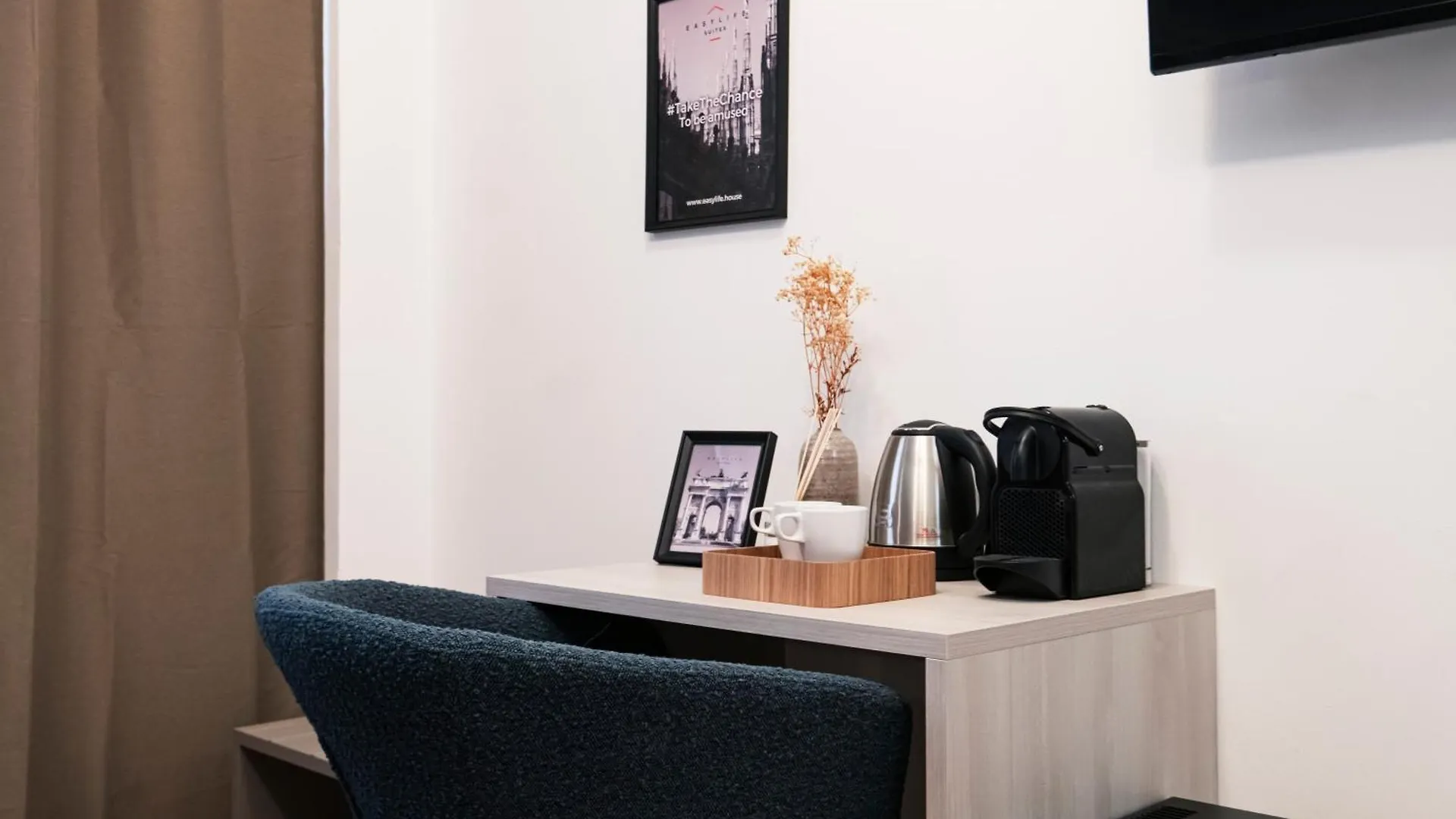Hotel Easylife - Suite In Centrale Milaan Italië