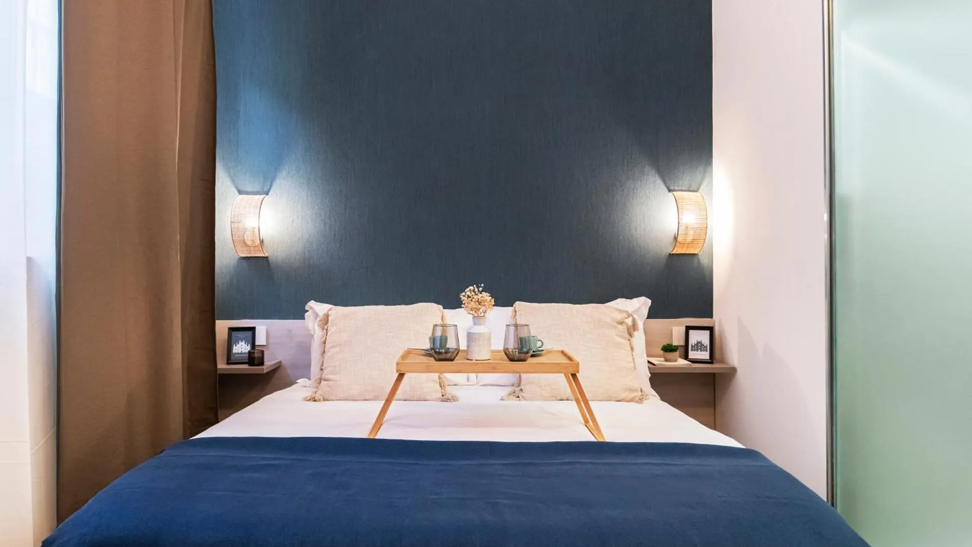 Easylife - Suite In Centrale Milan 0*,  Italy