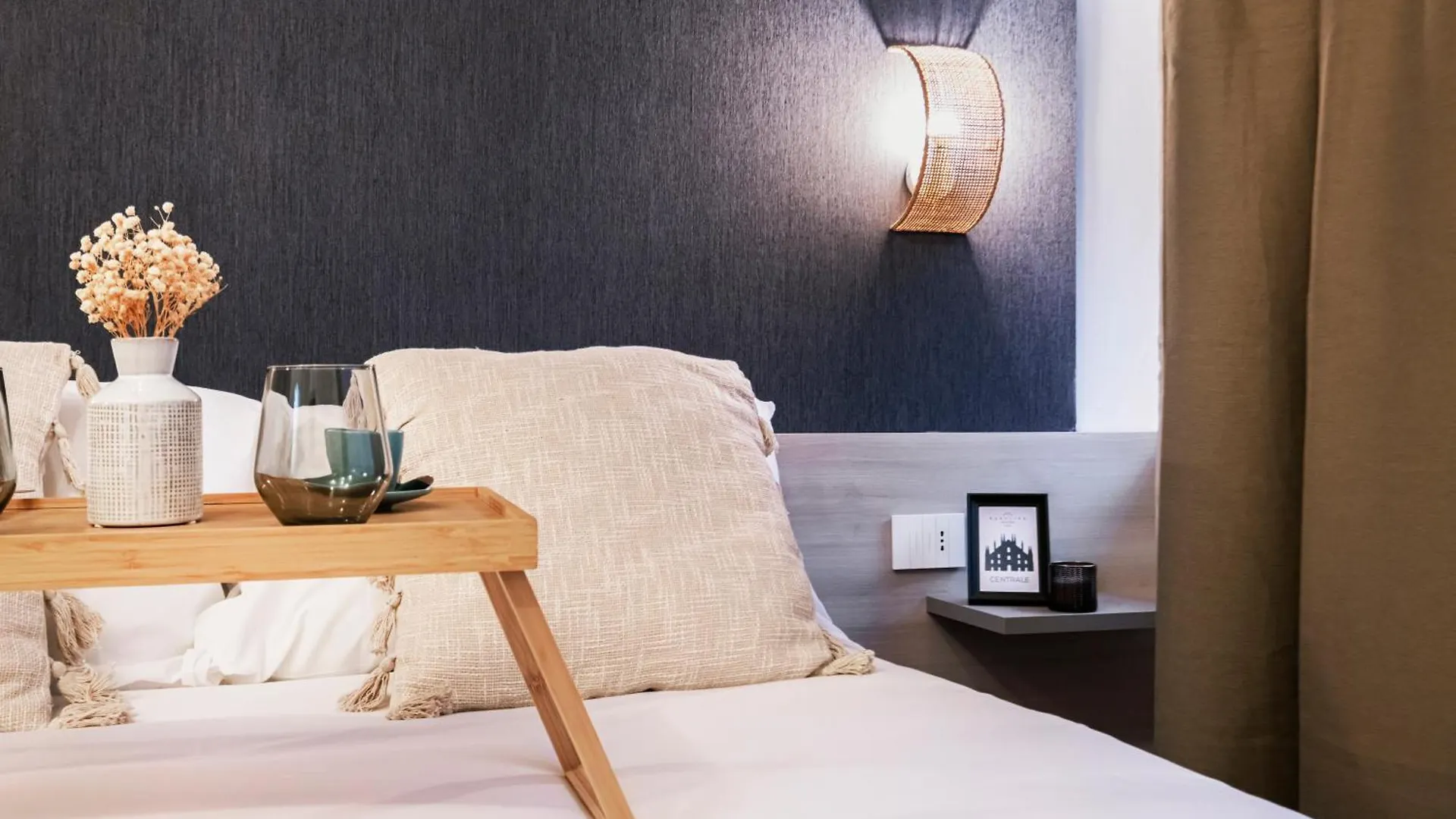 Easylife - Suite In Centrale Milan 0*,  Italy
