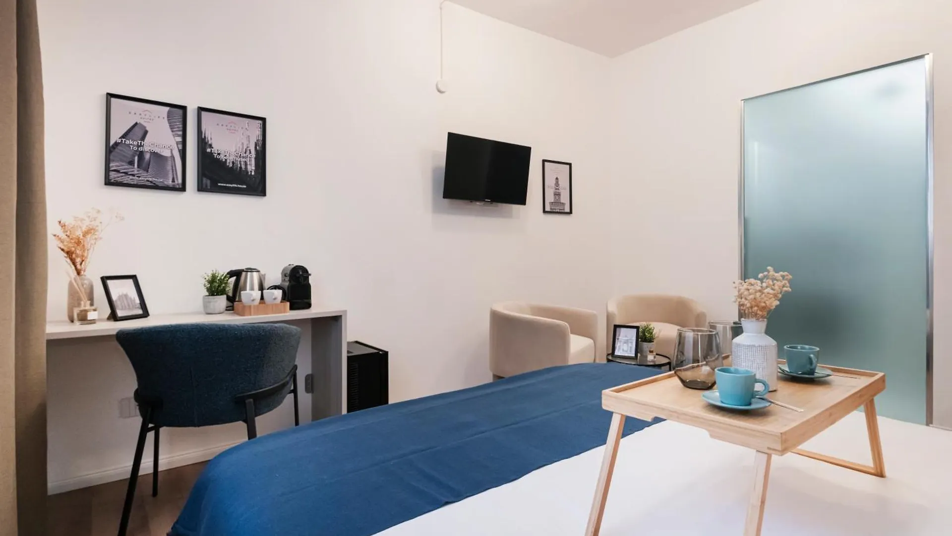 Hotel Easylife - Suite In Centrale Milan Italy