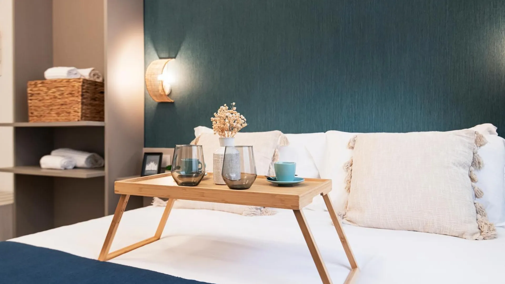 Hotel Easylife - Suite In Centrale Milan