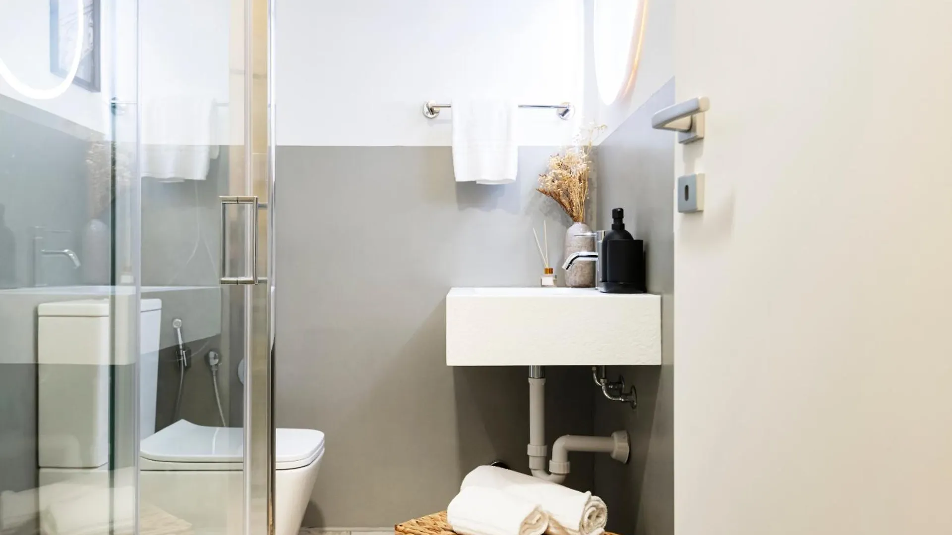 Easylife - Fl Suite In Centrale Milán Hotel